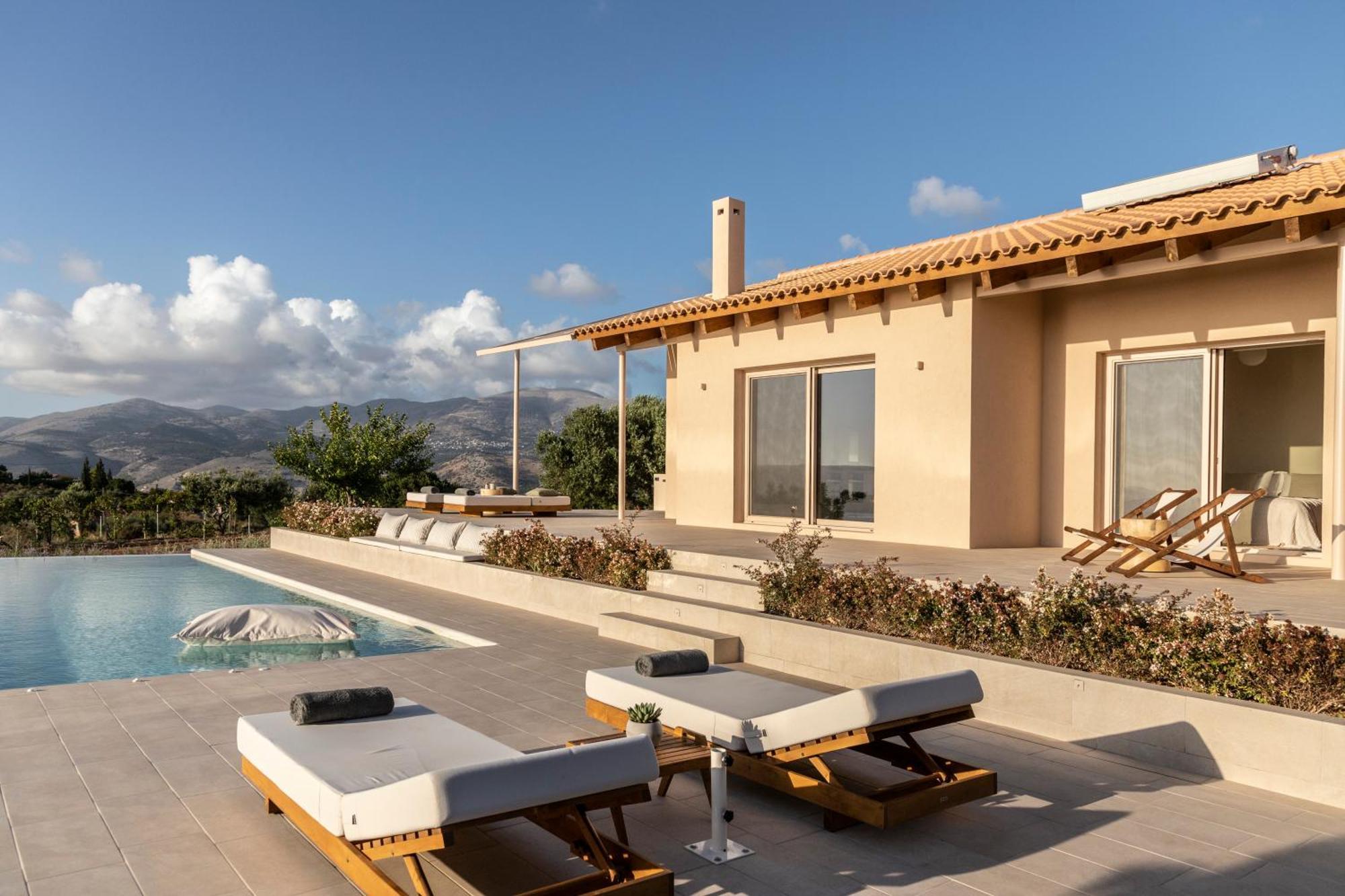Avertosia Luxury Villas Argostoli  Exterior photo